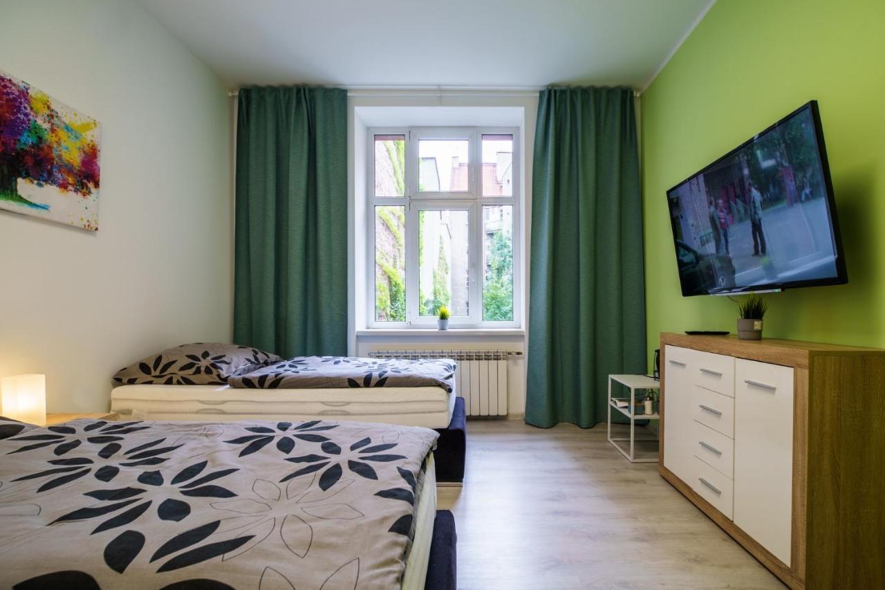 1905 Apartment *